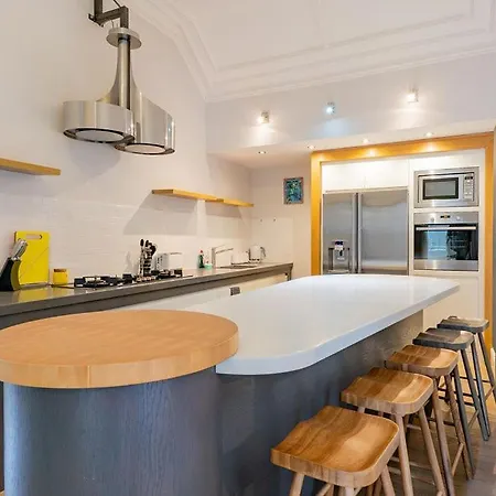 Apartment Mortimer Road *